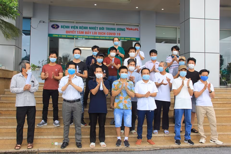 Hà Nội: Thêm 19 trường hợp mắc COVID-19 được công bố khỏi bệnh ảnh 1