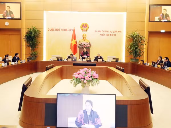 Khai mạc Phiên họp thứ 19 của Ủy ban Thường vụ Quốc hội ảnh 1