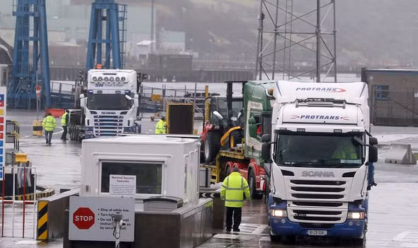Anh muốn cùng EU giải quyết vấn đề thương mại liên quan Bắc Ireland ảnh 1