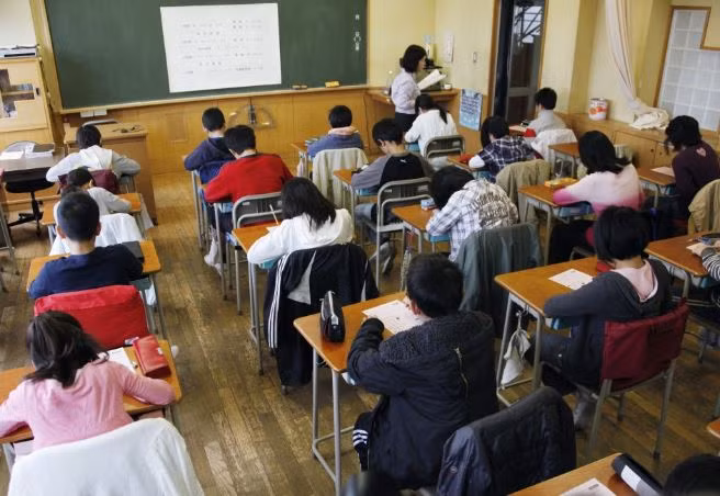 Vì sao ngày càng nhiều học sinh Nhật Bản không muốn đến trường? ảnh 1
