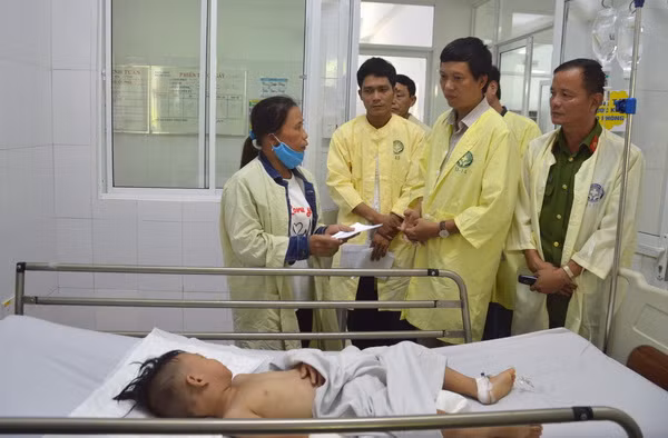 Vụ tai nạn nghiêm trọng ở Quảng Nam: Hai bệnh nhi chuẩn bị xuất viện ảnh 1