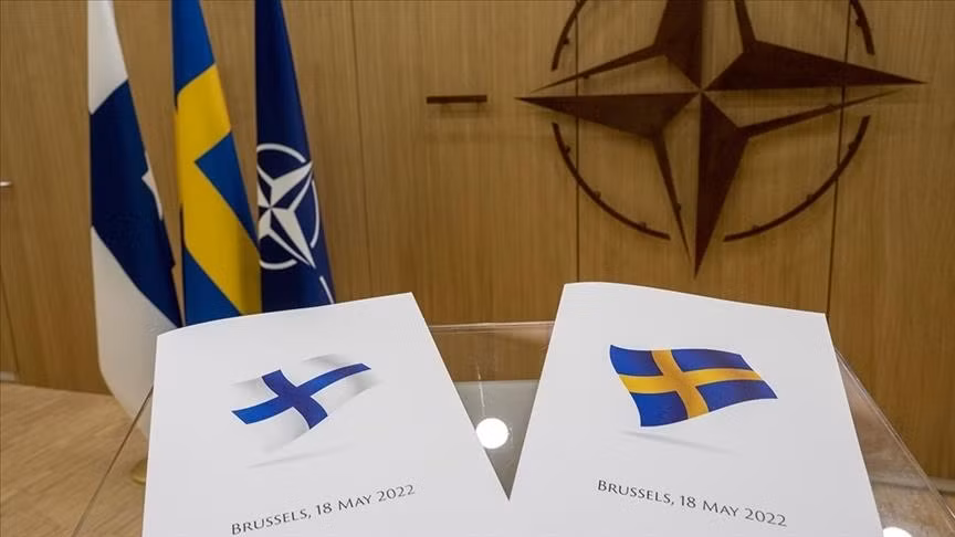 Hungary hoãn phê chuẩn đơn xin gia nhập NATO của Phần Lan và Thụy Điển ảnh 1
