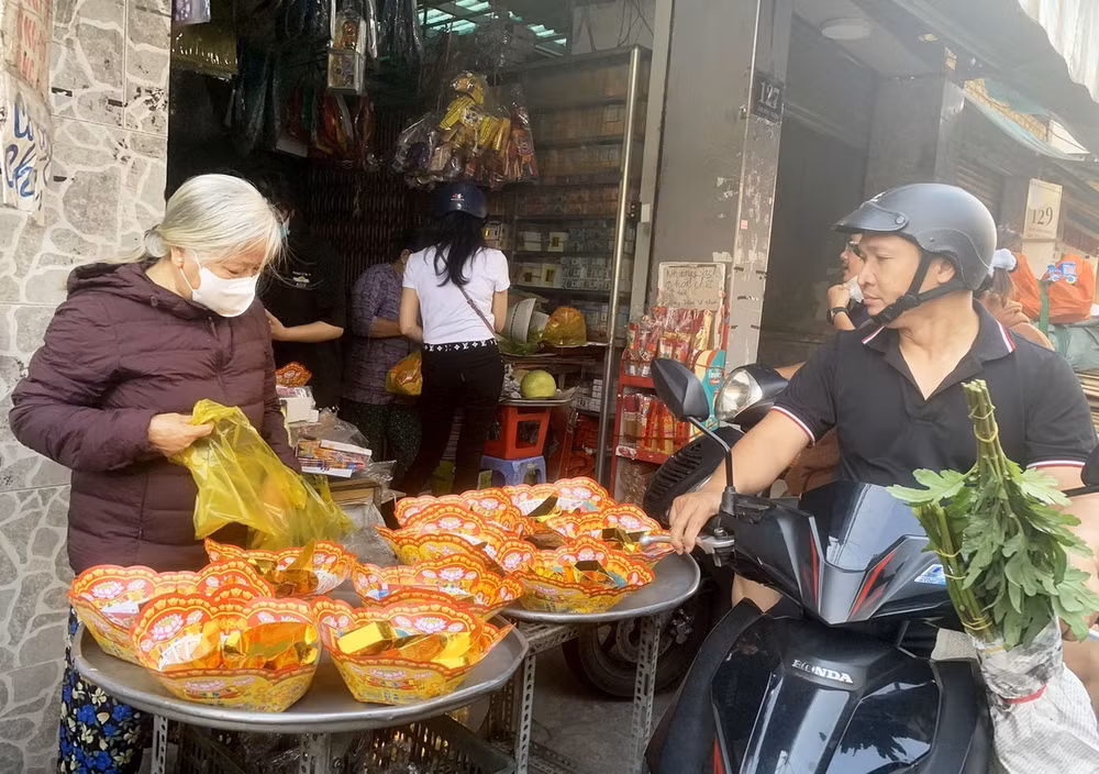 ttxvn_ngay via than tai 2.jpg