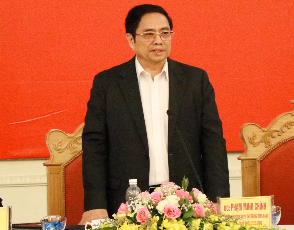 Chống chạy chức, chạy quyền, chống tiêu cực trong công tác cán bộ ảnh 1