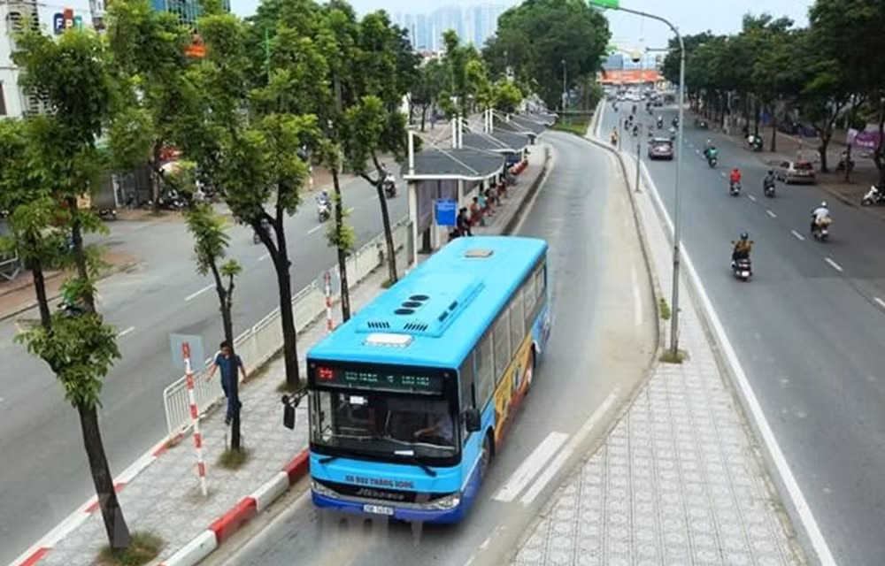 Hai tuyến buýt Hà Nội-Bắc Ninh thay đổi lộ trình chạy vì dịch COVID-19 ảnh 1