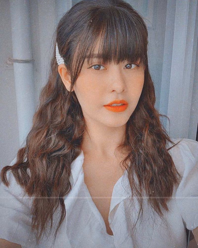 Kẹp tóc ngọc trai - Xu hướng bánh bèo hot nhất mùa Hè ảnh 10