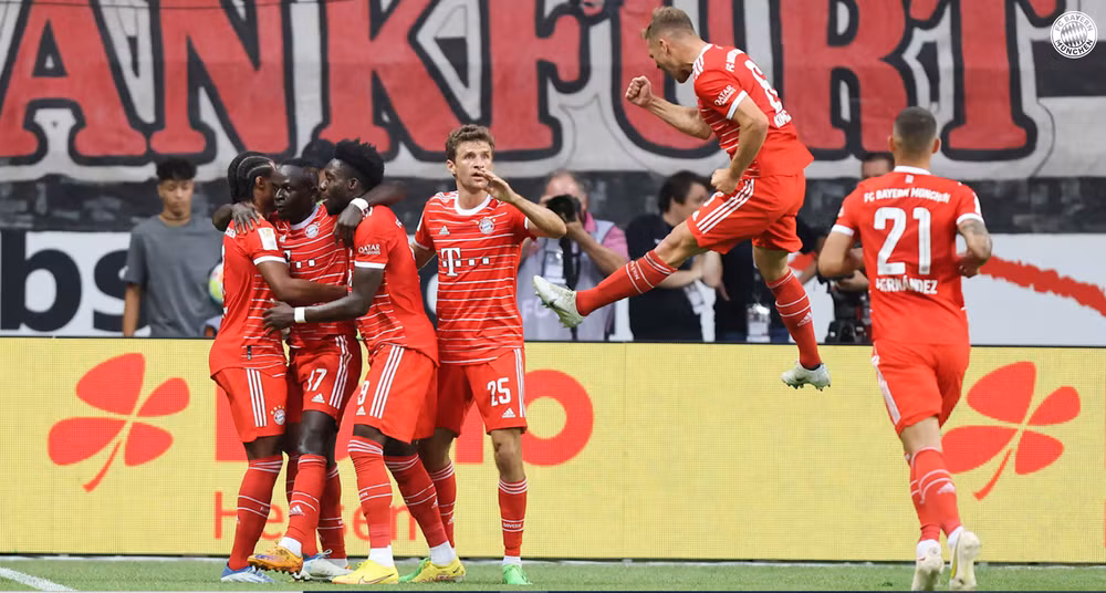 Bayern ‘hủy diệt’ Eintracht Frankfurt trong ngày ra quân Bundesliga ảnh 1