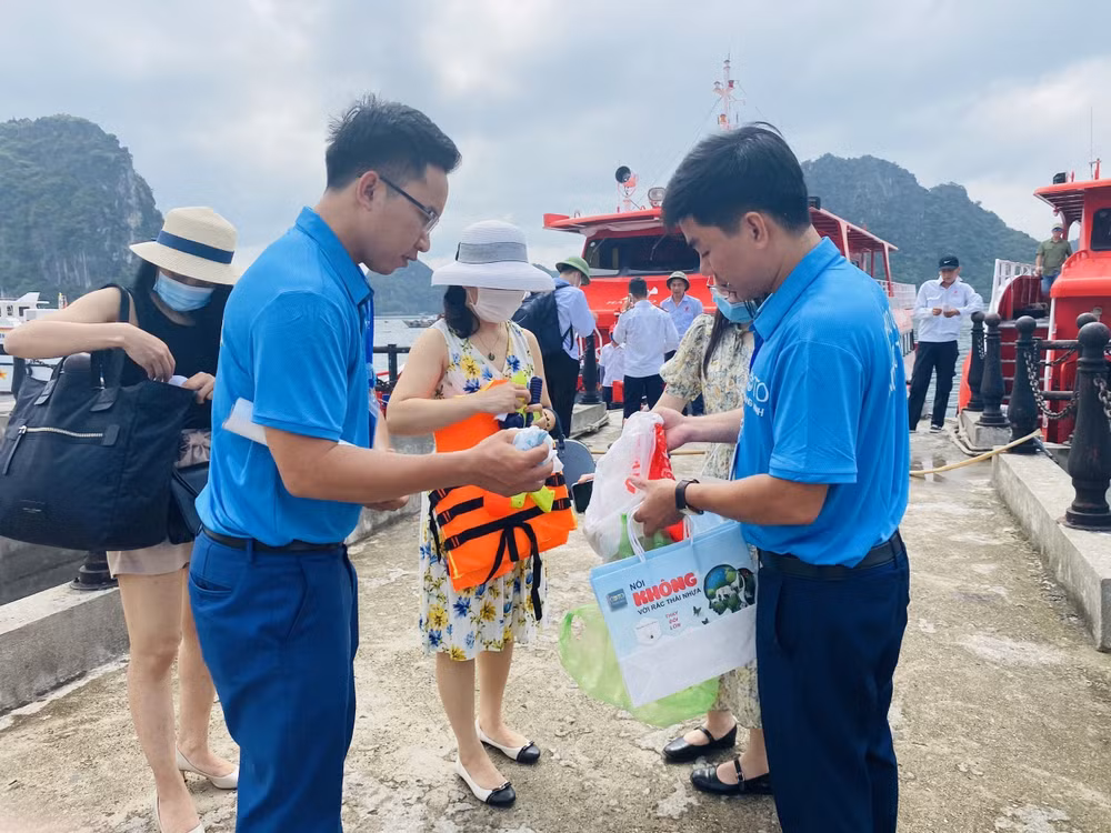 Đảm bảo môi trường chất lượng để Quảng Ninh trở thành điểm đến hấp dẫn ảnh 2
