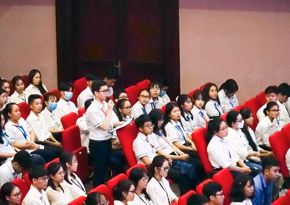 Lễ khai khóa 2020 Đại học Quốc gia Thành phố Hồ Chí Minh ảnh 2