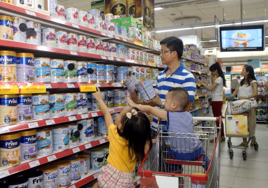 Giá sữa cho trẻ dưới 6 tuổi dự kiến sẽ ổn định tới hết năm 2016 ảnh 1