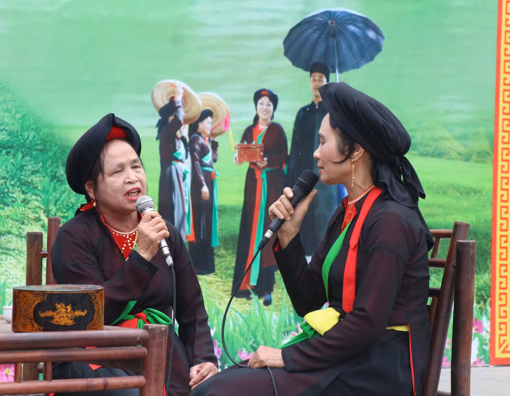 Bắc Ninh: Về hội Lim trải lòng cùng tình yêu quan họ ảnh 1