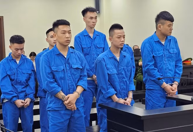 Hà Nội: Bảy đối tượng với tội mua bán người bị phạt 49 năm tù ảnh 1