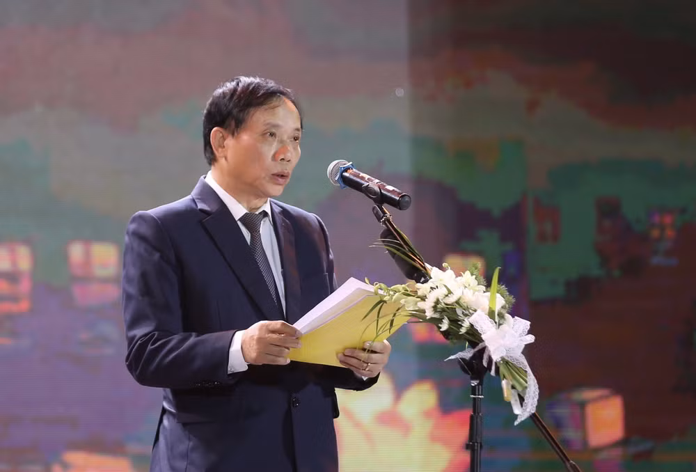 ttxvn_chu tich hoa binh.jpg