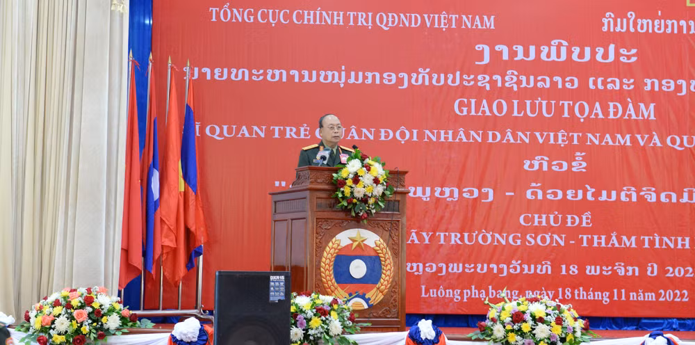 Giao lưu tọa đàm Sỹ quan trẻ Quân đội Nhân dân Việt Nam-Lào ảnh 1