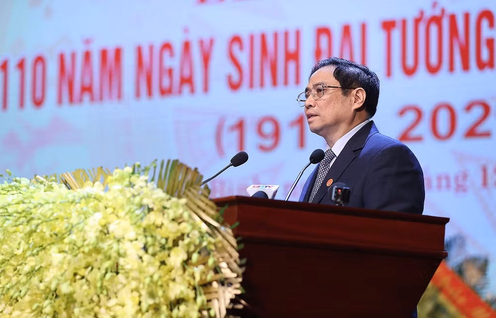 Thủ tướng dự lễ kỷ niệm 110 năm Ngày sinh Đại tướng Võ Nguyên Giáp ảnh 1