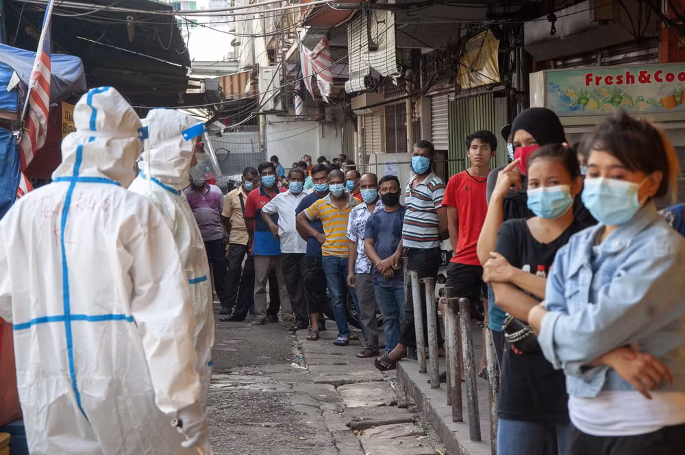 Indonesia, Philippines ghi nhận số ca mắc mới trong ngày cao nhất ảnh 2