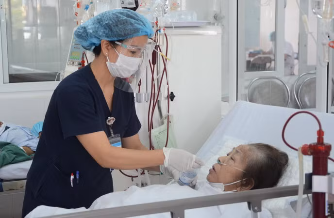 Lực lượng điều dưỡng góp phần không nhỏ đẩy lùi dịch COVID-19 ảnh 1