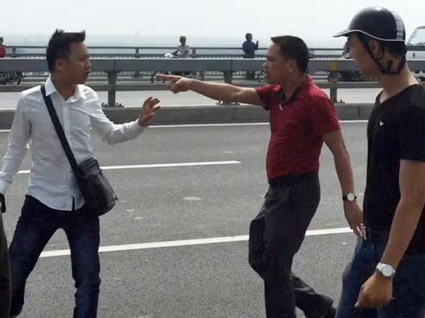 Sự kiện trong nước 19-25/9: Khoán kinh phí xe công đưa đón lãnh đạo ảnh 6