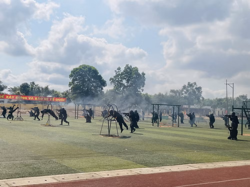 ttxvn_cong an nhan dan 3.jpg