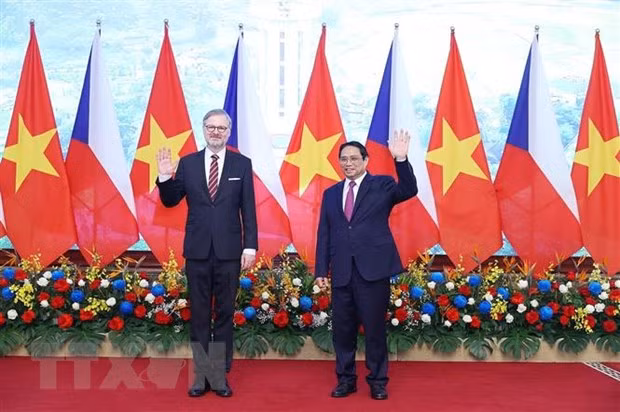 Việt Nam và Séc tiếp tục củng cố những khuôn khổ hợp tác giữa hai nước ảnh 1
