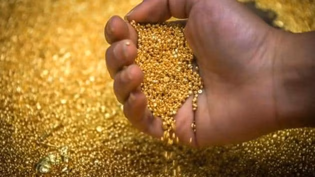 Giá vàng châu Á vượt ngưỡng 1.800 USD trước khi Fed kết thúc họp ảnh 1