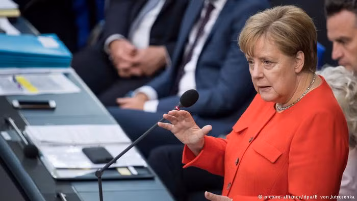 Bà Merkel trả lời chất vấn của các nghị sỹ lần đầu tiên sau nhậm chức ảnh 1