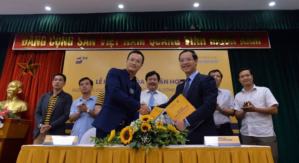 'Tài xế công nghệ' bị ‘ngó lơ’ về đào tạo quy chuẩn chuyên nghiệp ảnh 1