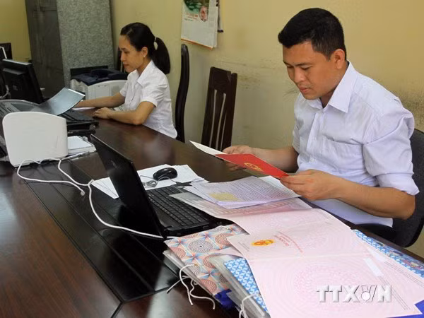 Hướng tới mô hình Văn phòng "đăng ký sổ đỏ" áp dụng trên toàn quốc ảnh 1