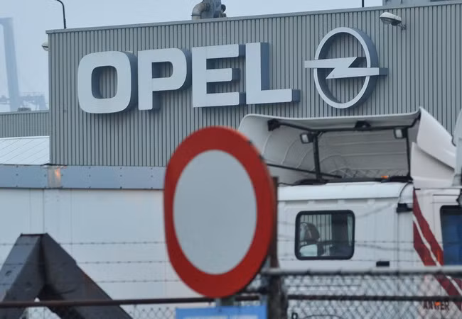 Opel hủy toàn bộ hợp đồng với các nhà cung cấp phụ tùng trung gian ảnh 1