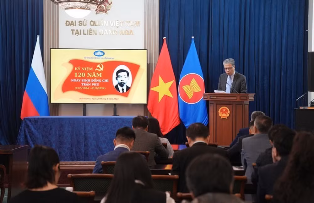 ttxvn-tran phu2.jpg