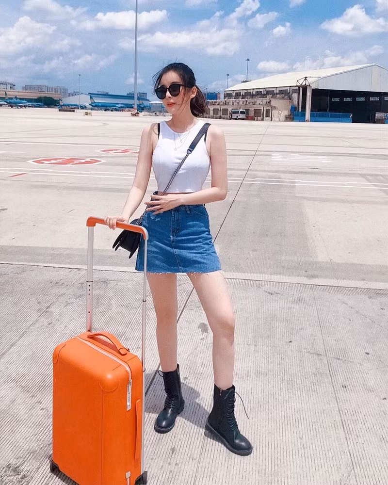Street style xanh mướt, ngập nắng mùa Hè của dàn sao Việt ảnh 10