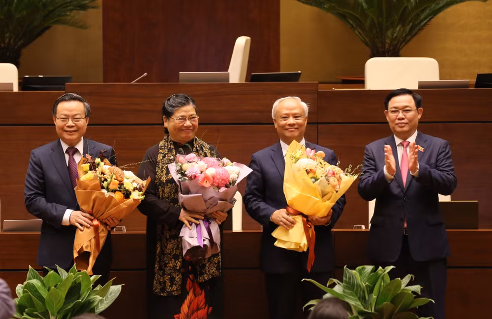 Kỳ họp thứ 11: Quốc hội miễn nhiệm ba Phó Chủ tịch Quốc hội ảnh 1