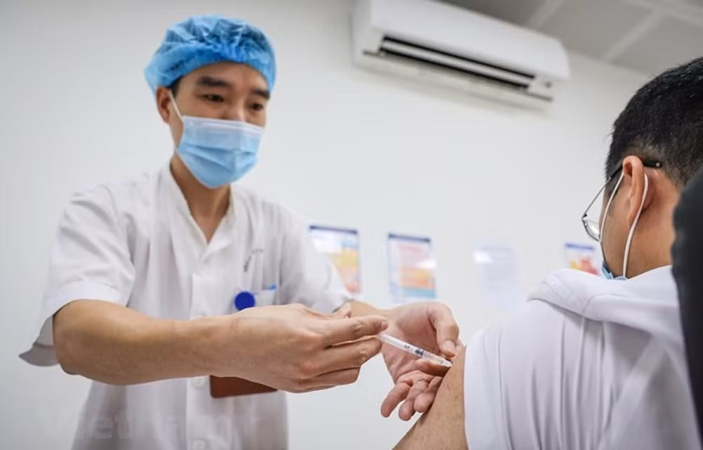 Ngày 4/6: Ghi nhận 468 ca mắc mới COVID-19, 10 trường hợp thở ôxy ảnh 1