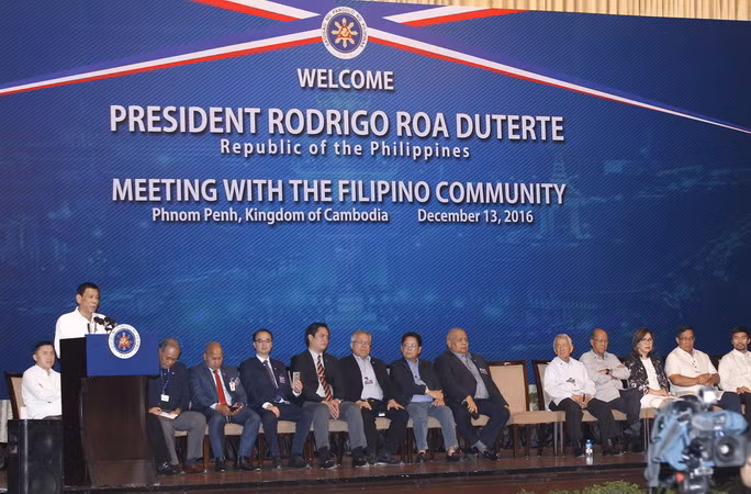 Tổng thống Philippines Rodrigo Duterte thăm chính thức Campuchia ảnh 1
