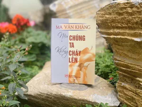 Nhà văn Ma Văn Kháng ra mắt sách về xây dựng, chỉnh đốn Đảng ảnh 1