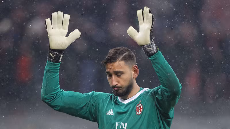 Tin đồn chuyển nhượng: Donnarumma là nạn nhân, không phải tội đồ ảnh 1