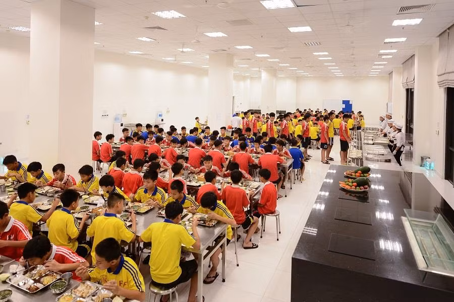 Trung tâm Đào tạo Bóng đá trẻ PVF tuyển sinh tìm kiếm tài năng trẻ ảnh 2