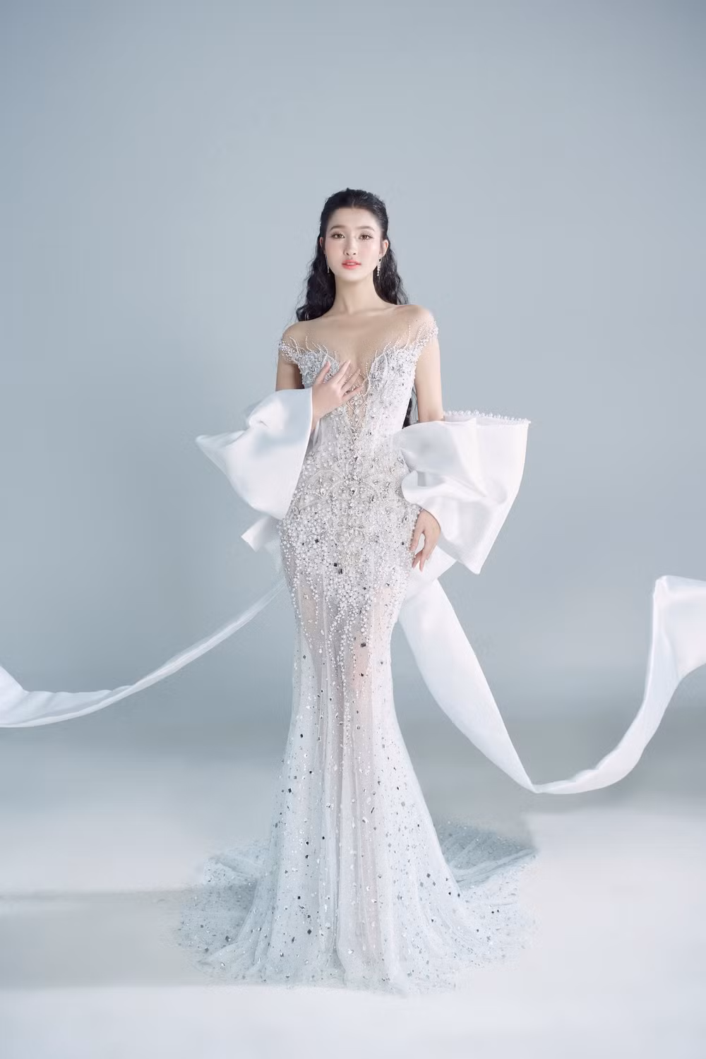 Phương Nhi hé lộ hai thiết kế cho chung kết Miss International 2023 ảnh 1