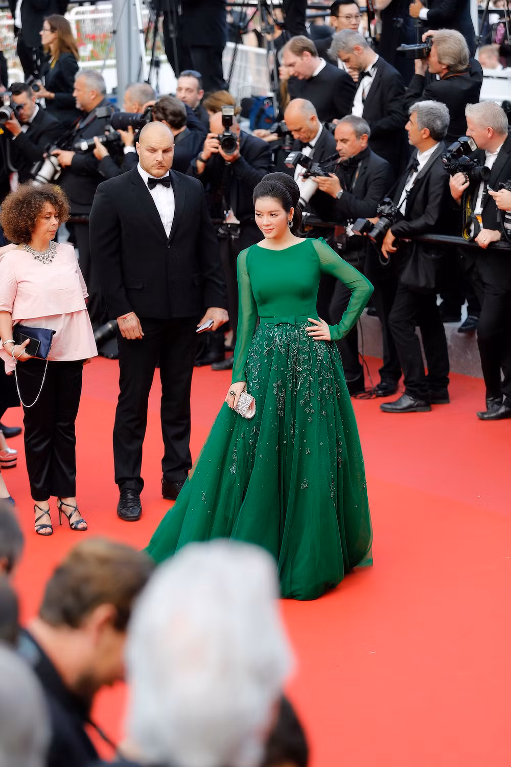 Lý Nhã Kỳ được “người đàn ông quyền lực” yêu mến ở Cannes ảnh 13