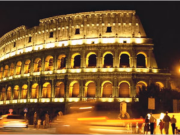 Italy công bố dự thảo ngân sách 36 tỷ euro trong năm 2015 ảnh 1