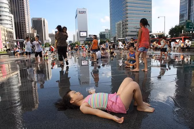 Hàn Quốc trải qua đợt nắng nóng khắc nghiệt nhất trong lịch sử ảnh 1