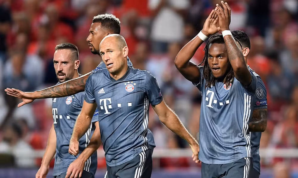 Bayern có chiến thắng thứ 20 liên tiếp ở lượt mở màn Champions League ảnh 18
