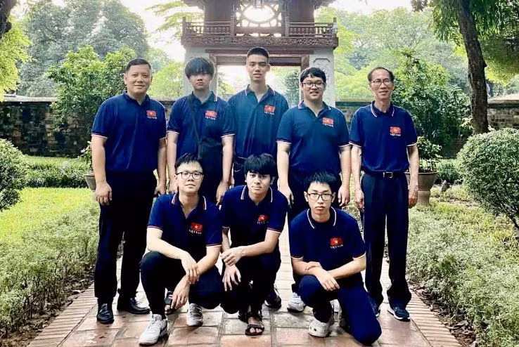 Kỳ tích đặc biệt thú vị của đội tuyển Olympic Toán quốc tế 2023 ảnh 1
