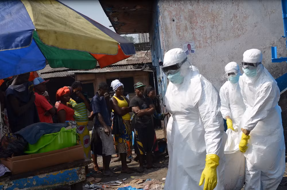 WHO cảnh báo số ca nhiễm Ebola mới tại Tây Phi tăng trở lại ảnh 1
