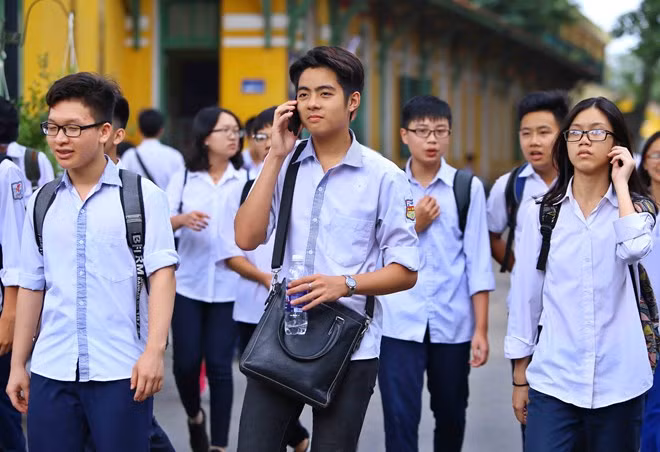 Thi vào lớp 10 ở Hà Nội: Bốn môn là phương án hợp lý ảnh 2