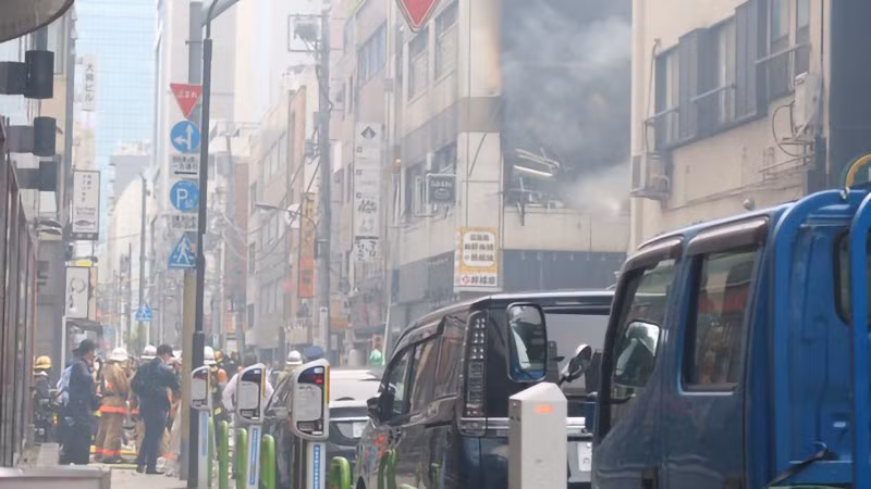 Nhật Bản: Nổ lớn tại Tokyo gây hỏa hoạn làm ít nhất 4 người bị thương ảnh 1