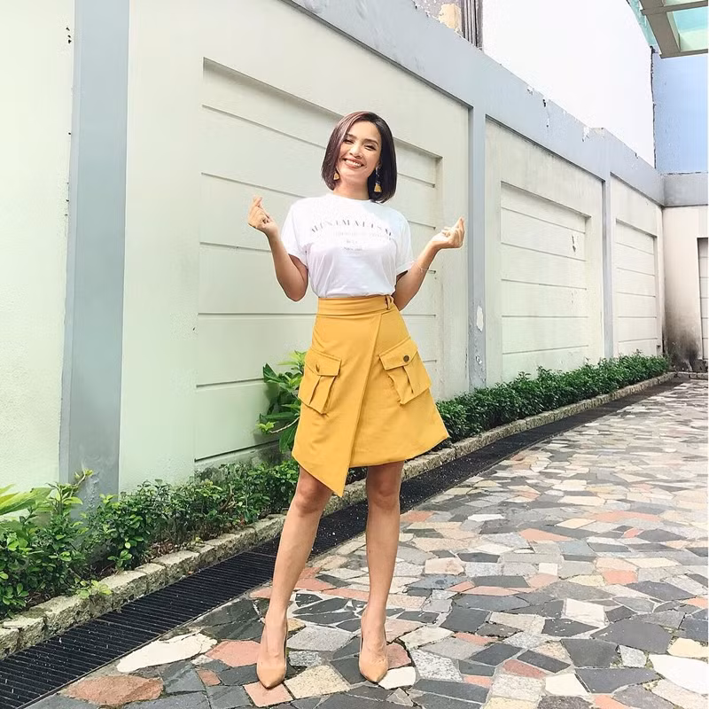 Hoa hậu Mỹ Linh, Jolie Nguyễn khoe street style du lịch “sang chảnh” ảnh 14