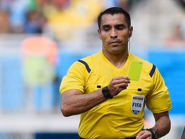 Đức lo ngại trọng tài “thiên vị” Brazil trong trận bán kết World Cup ảnh 1