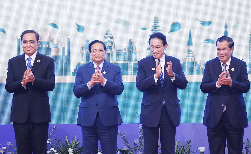 Thủ tướng dự Hội nghị ASEAN với đối tác Nhật Bản, Hoa Kỳ, Canada ảnh 1
