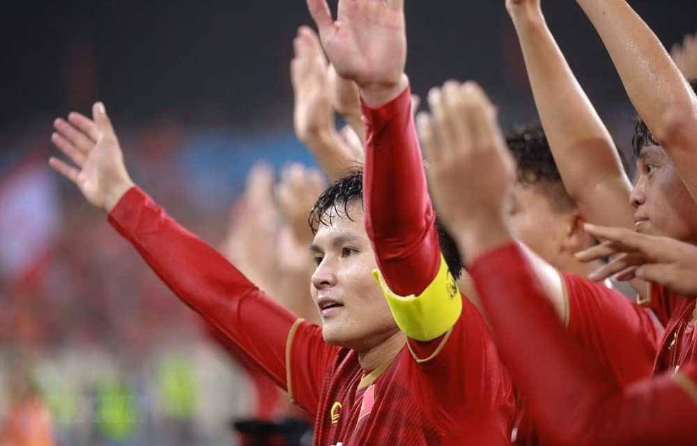 Quang Hải đeo băng thủ quân U22 Việt Nam tại SEA Games 30 ảnh 1